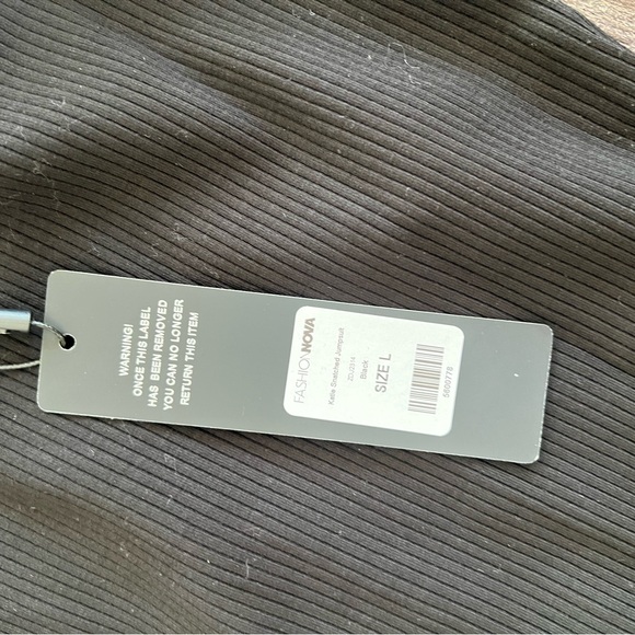 Fashion Nova “Katie Snatched” ⏳ Black Jumpsuit | 🆕 Size Large - Picture 8 of 10